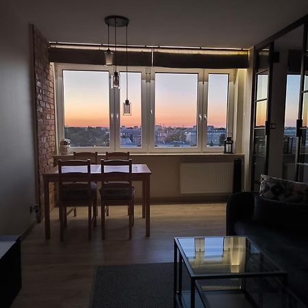 Апартаменты Apartament Harmata Jagiellonska 42 New 2023 Варшава Экстерьер фото