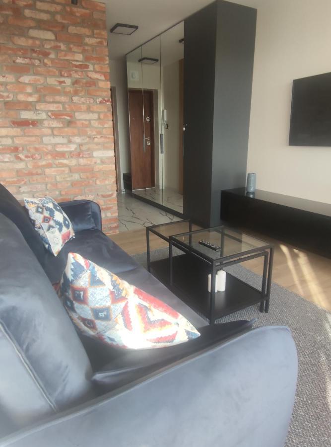 Апартаменты Apartament Harmata Jagiellonska 42 New 2023 Варшава Экстерьер фото