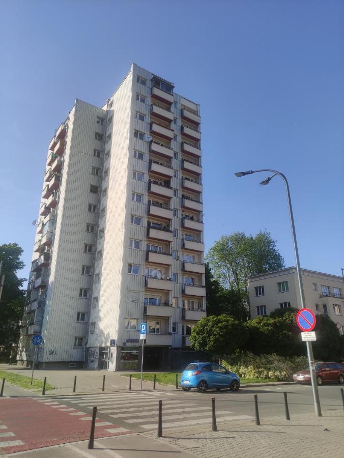 Апартаменты Apartament Harmata Jagiellonska 42 New 2023 Варшава Экстерьер фото